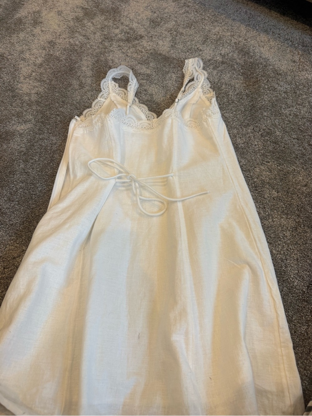 Abercrombie & Fitch White Lace-Trim Mini Dress - Picture 3 of 4